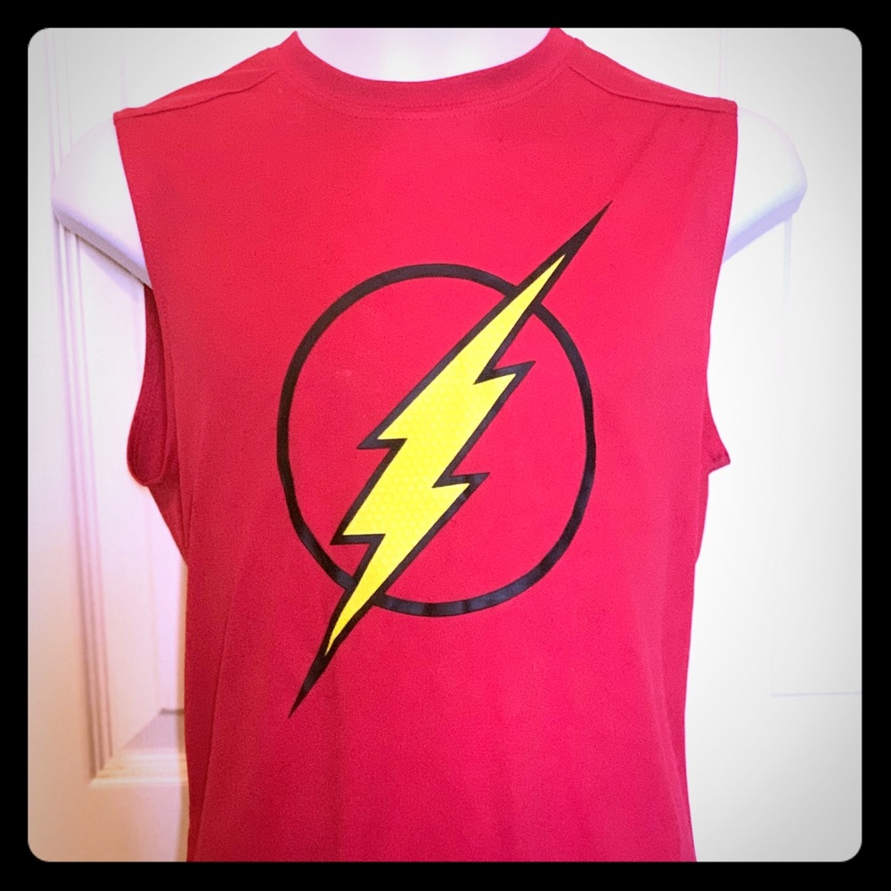 Boys 10/12 muscle shirt.